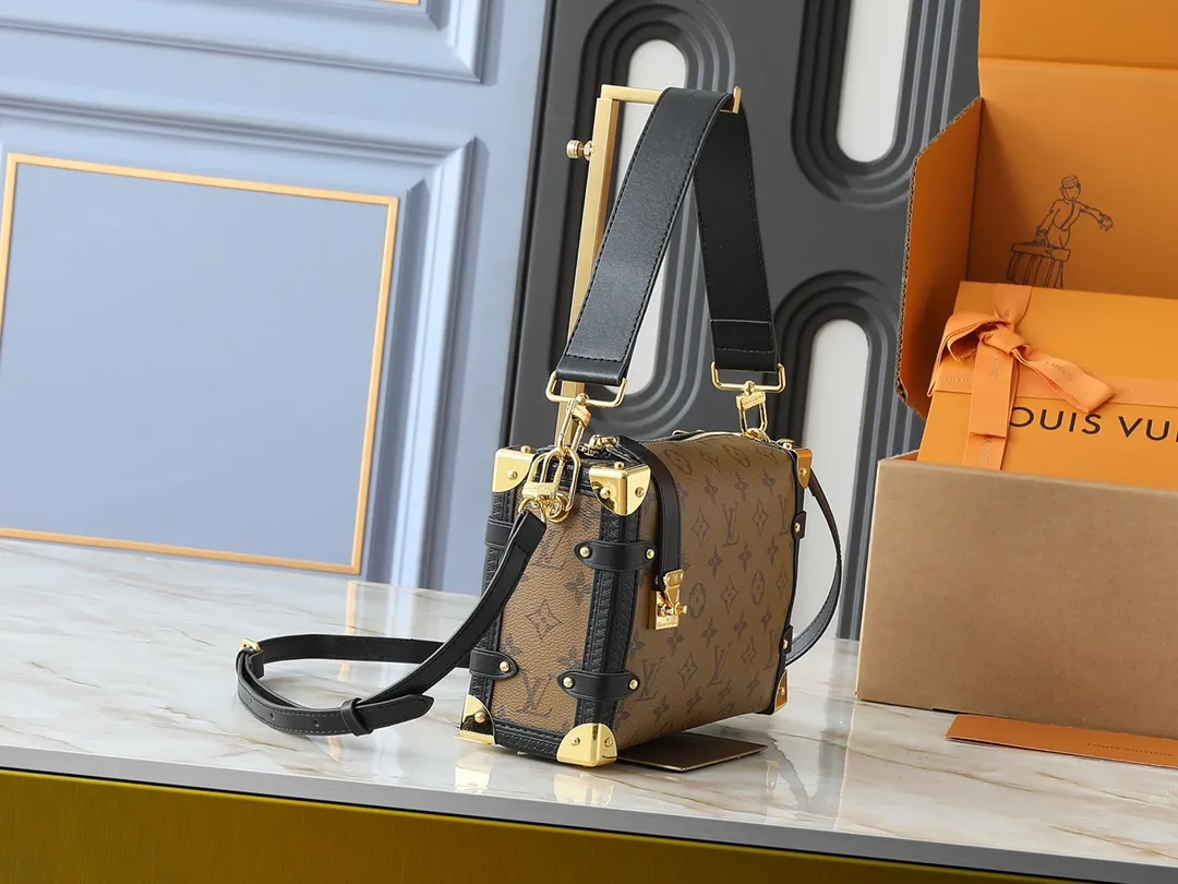Alternative view of Louis Vuitton Side Trunk Handbag Monogram Canvas