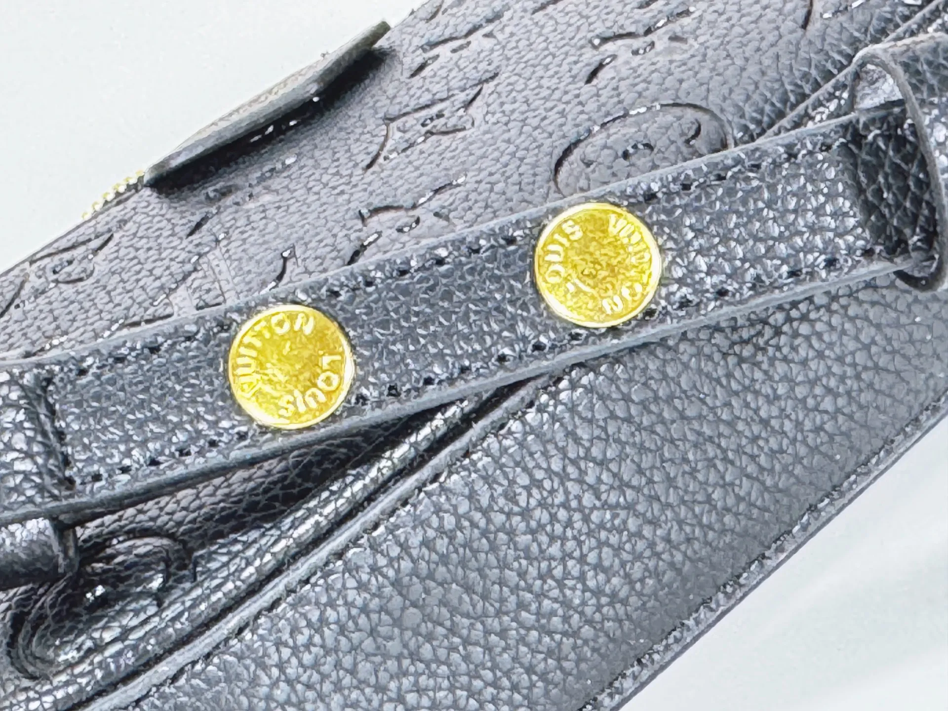 Louis Vuitton Easy Pouch on Strap Monogram Empreinte Black - 图片 8