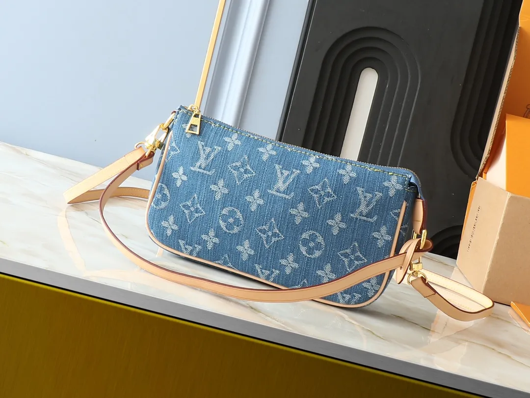Louis Vuitton Pochette Accessoires Monogram Denim Blue