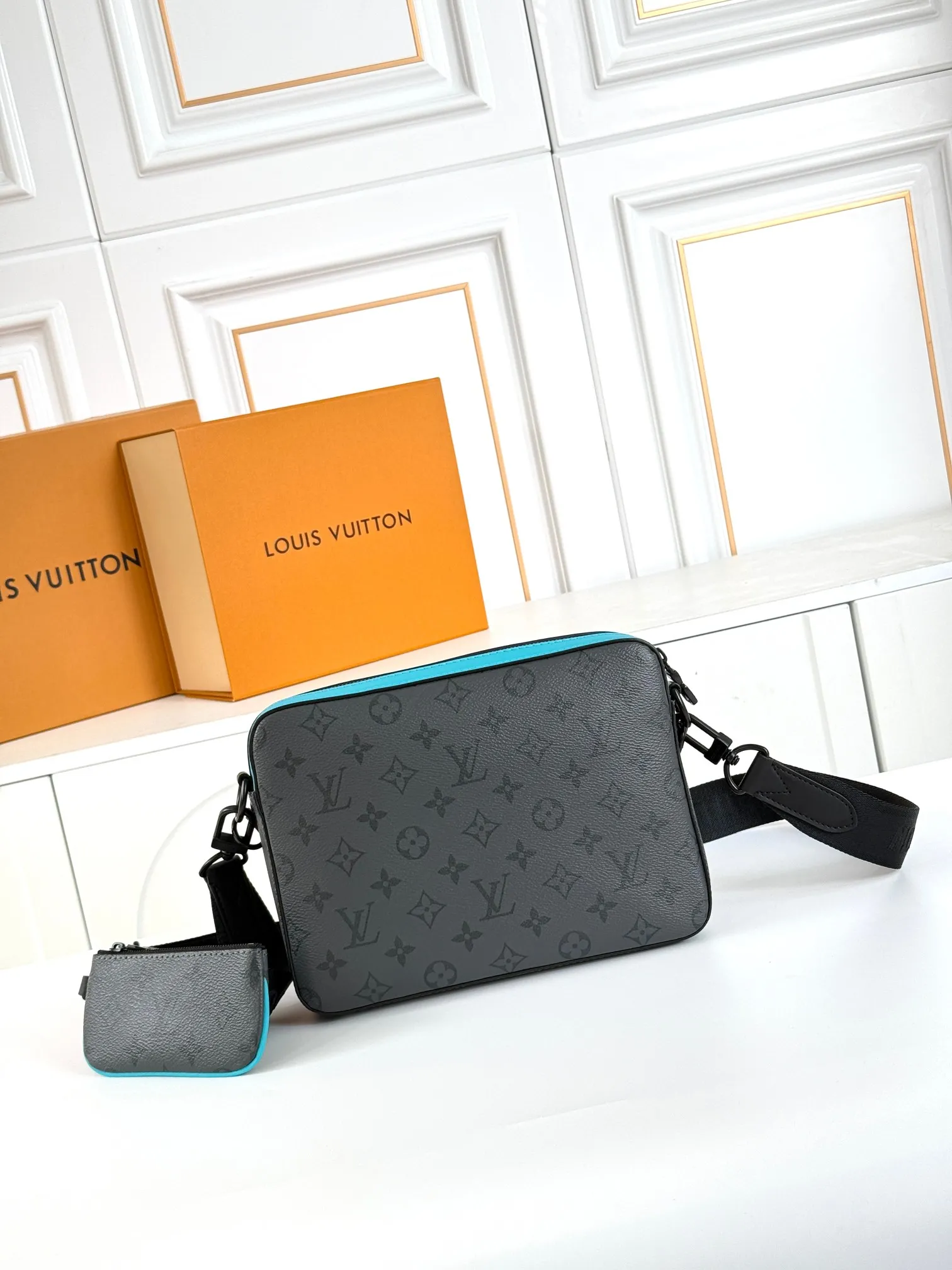 Louis Vuitton Trio Messenger Eclipse Black Shoulder Bag - 图片 3