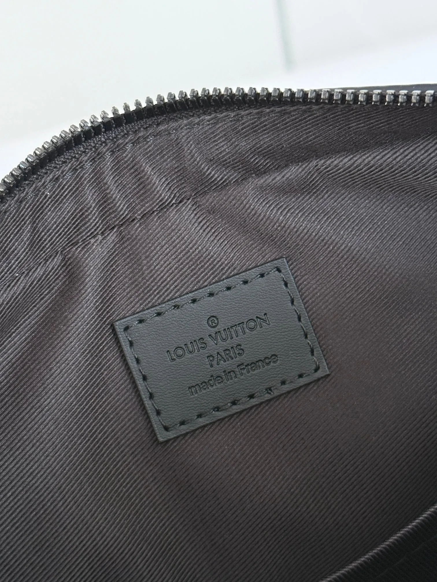 Louis Vuitton Trio Messenger Eclipse Black Shoulder Bag - 图片 9
