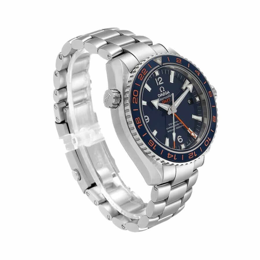 Alternative view of Omega Seamaster Planet Ocean 232.30.44.22.03.001 Precision Replica Edition