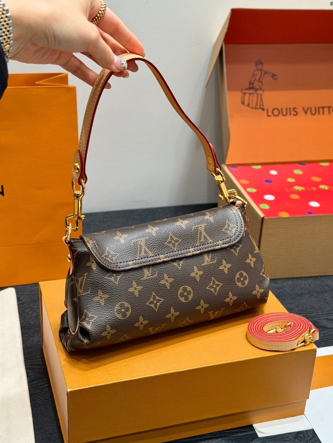 Alternative view of Serenityll™ 100097 Luxury Bag