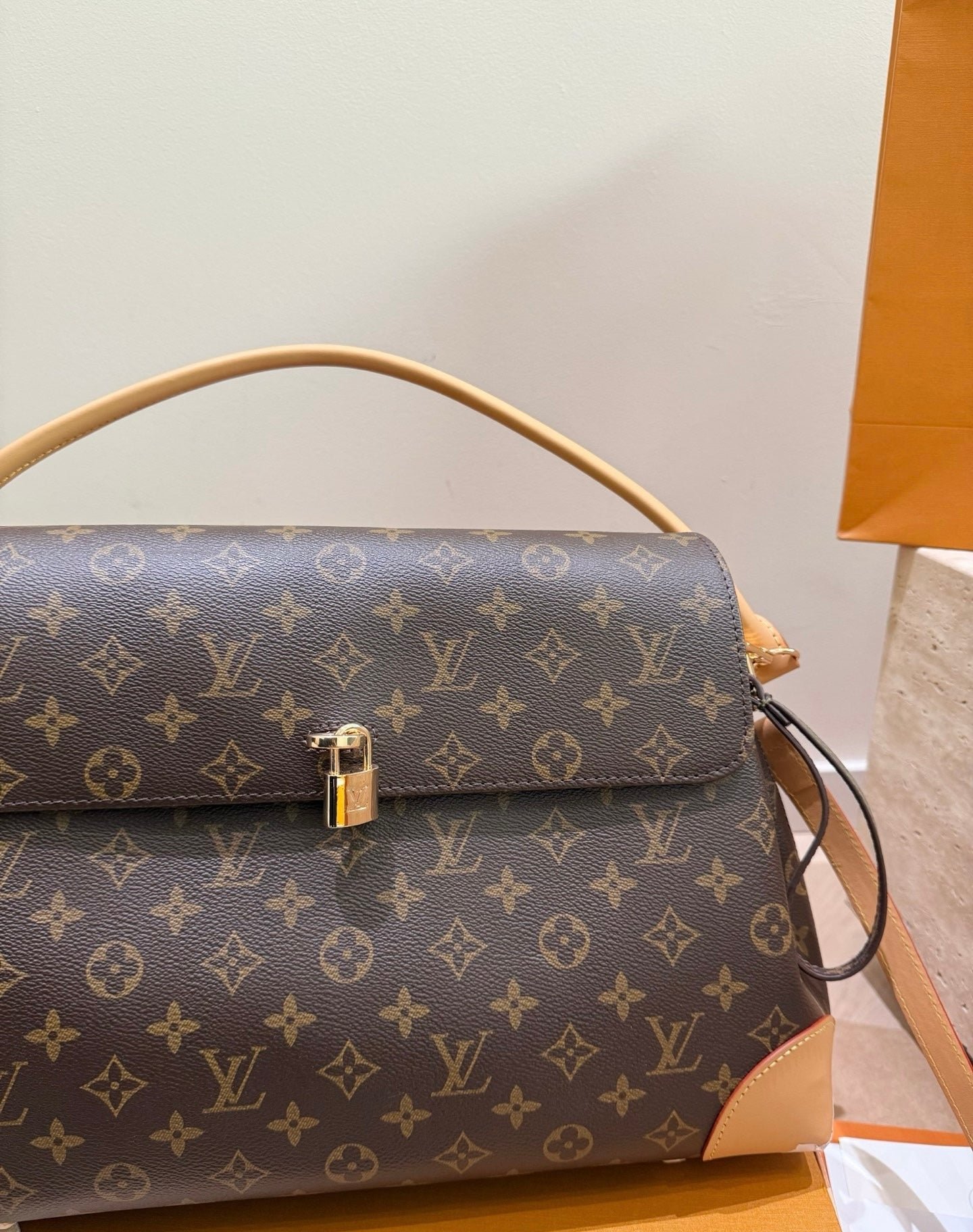 Alternative view of Serenityll™ 2001187 Luxury Bag 38*25cm