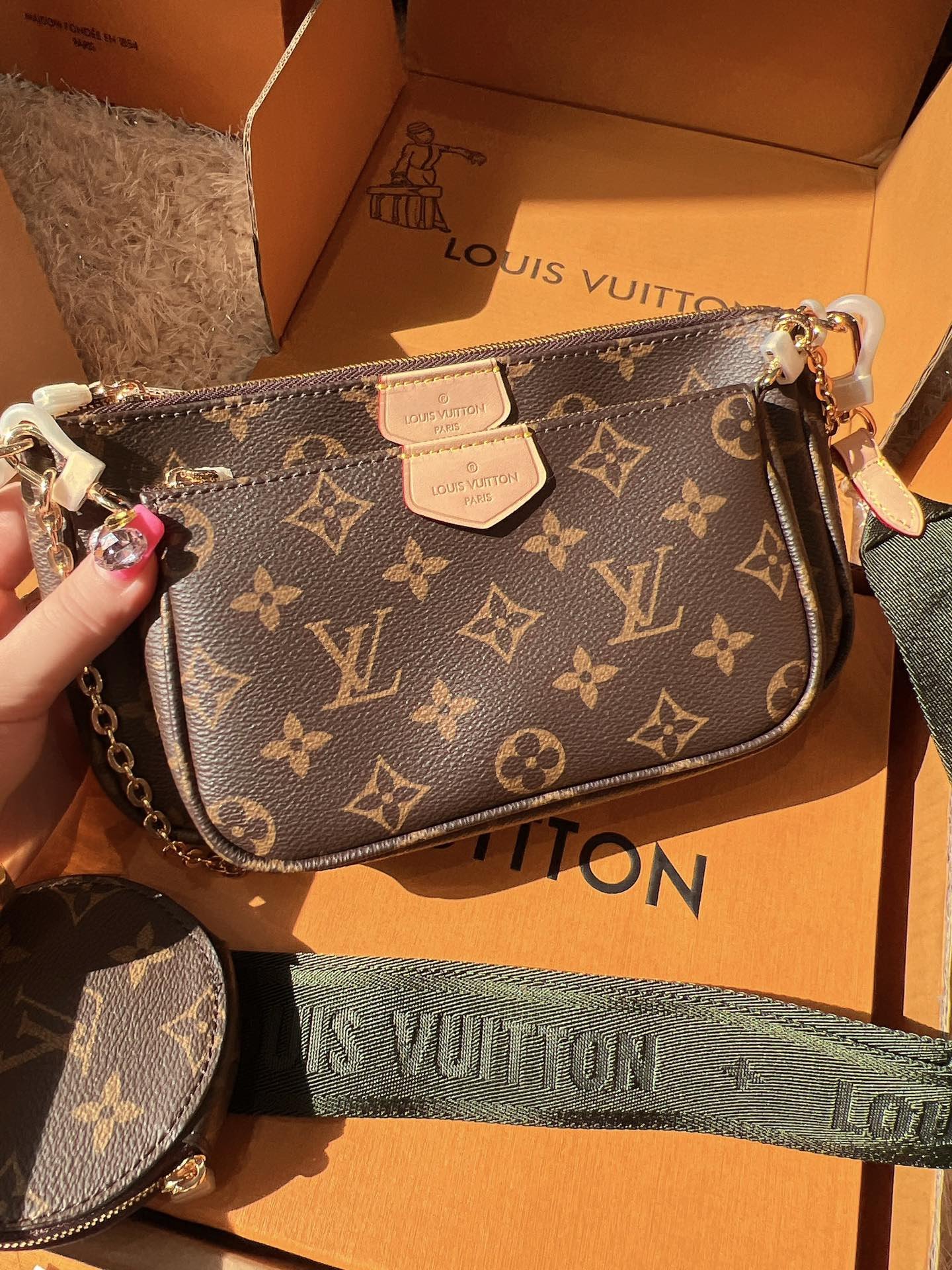 Alternative view of Serenityll™ 181922 Luxury Bags(24*13*4.5)cm