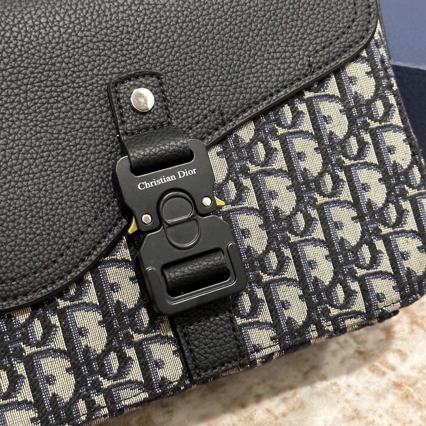 Alternative view of Serenityll™ 181927 Luxury Bags(23*17)cm