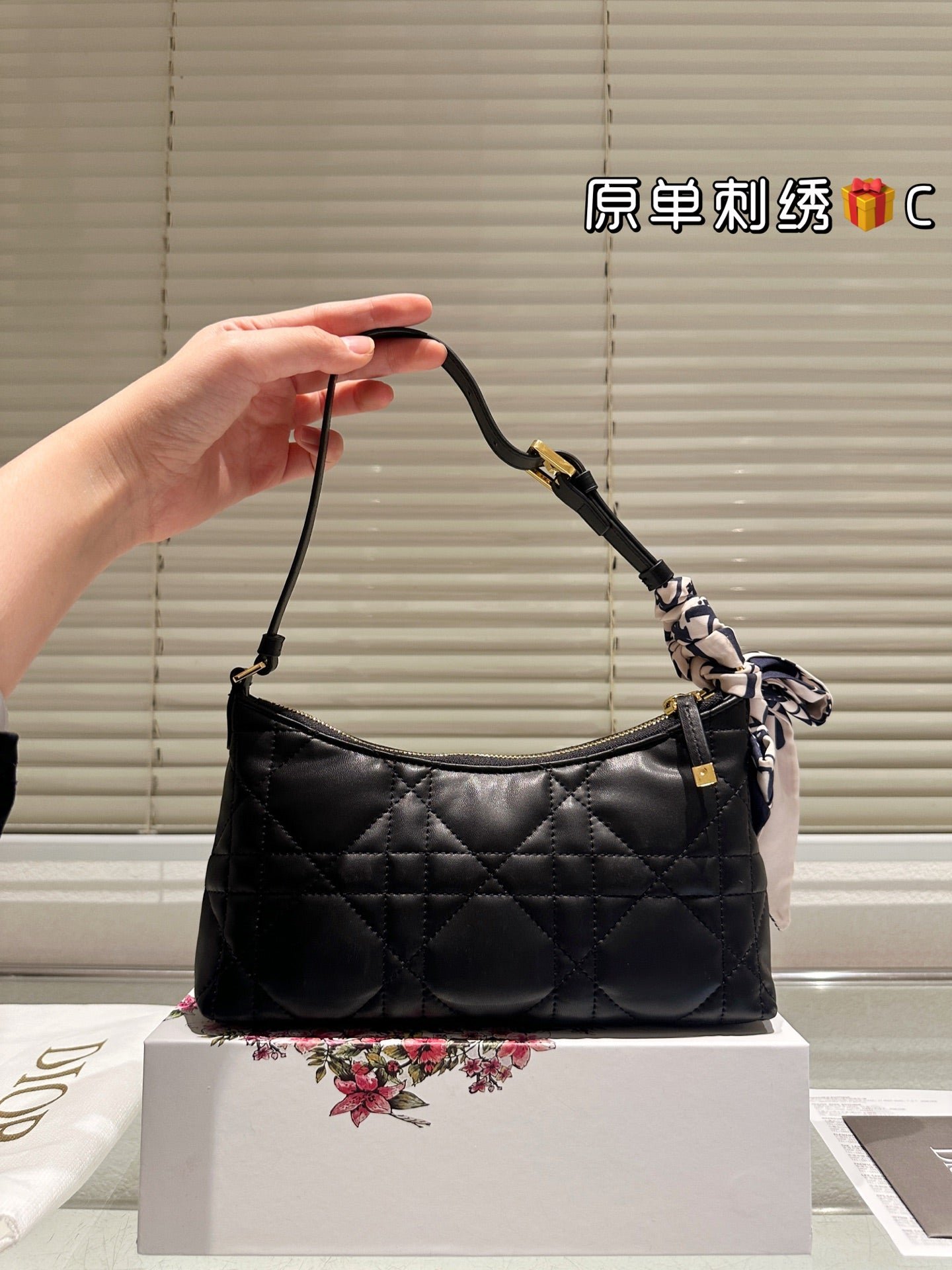 Alternative view of Serenityll™ 181944 Luxury Bags 24*6.5*14cm