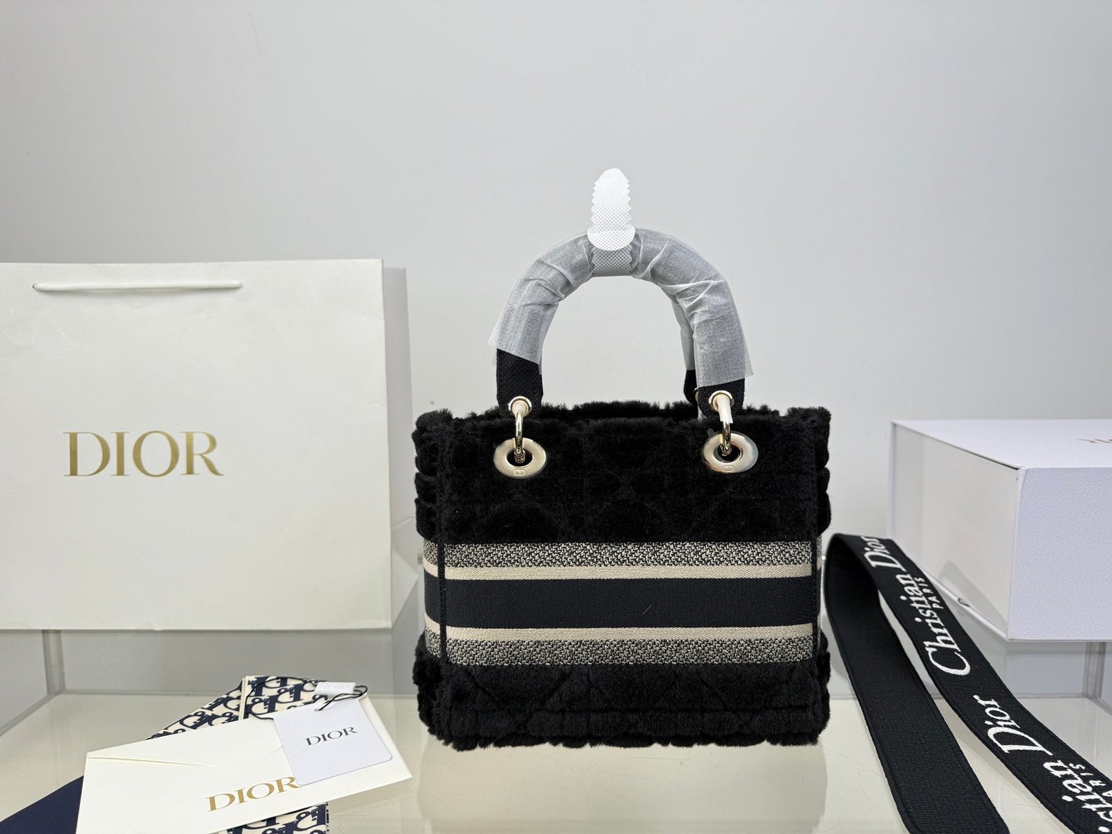 Alternative view of Serenityll™ 181941 Luxury Bags 24*20cm