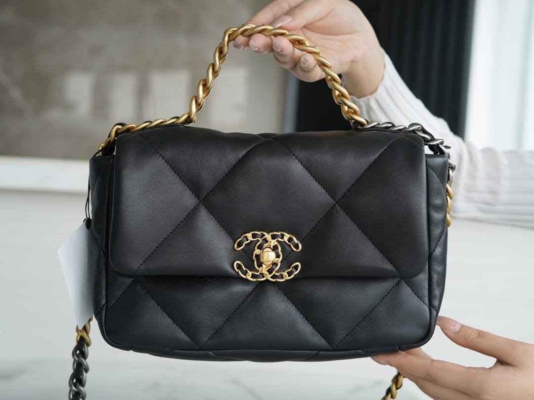 Alternative view of Serenityll™ 100170 Luxury Bag Small 26CM