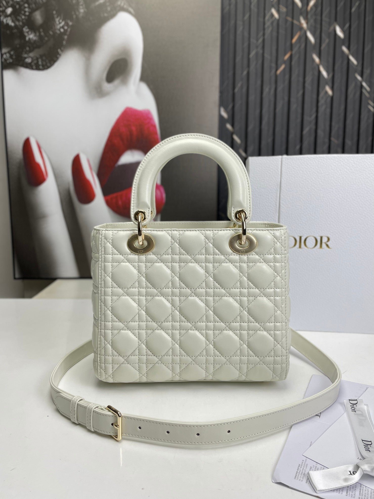 Alternative view of Serenityll™ 100114 Luxury Bag 24cm