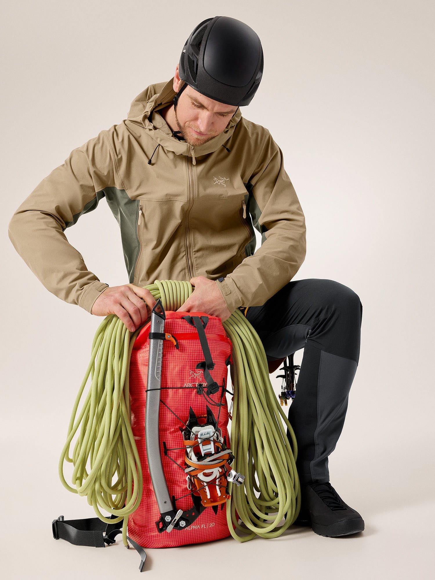 Alternative view of Alpha FL 20 Backpack