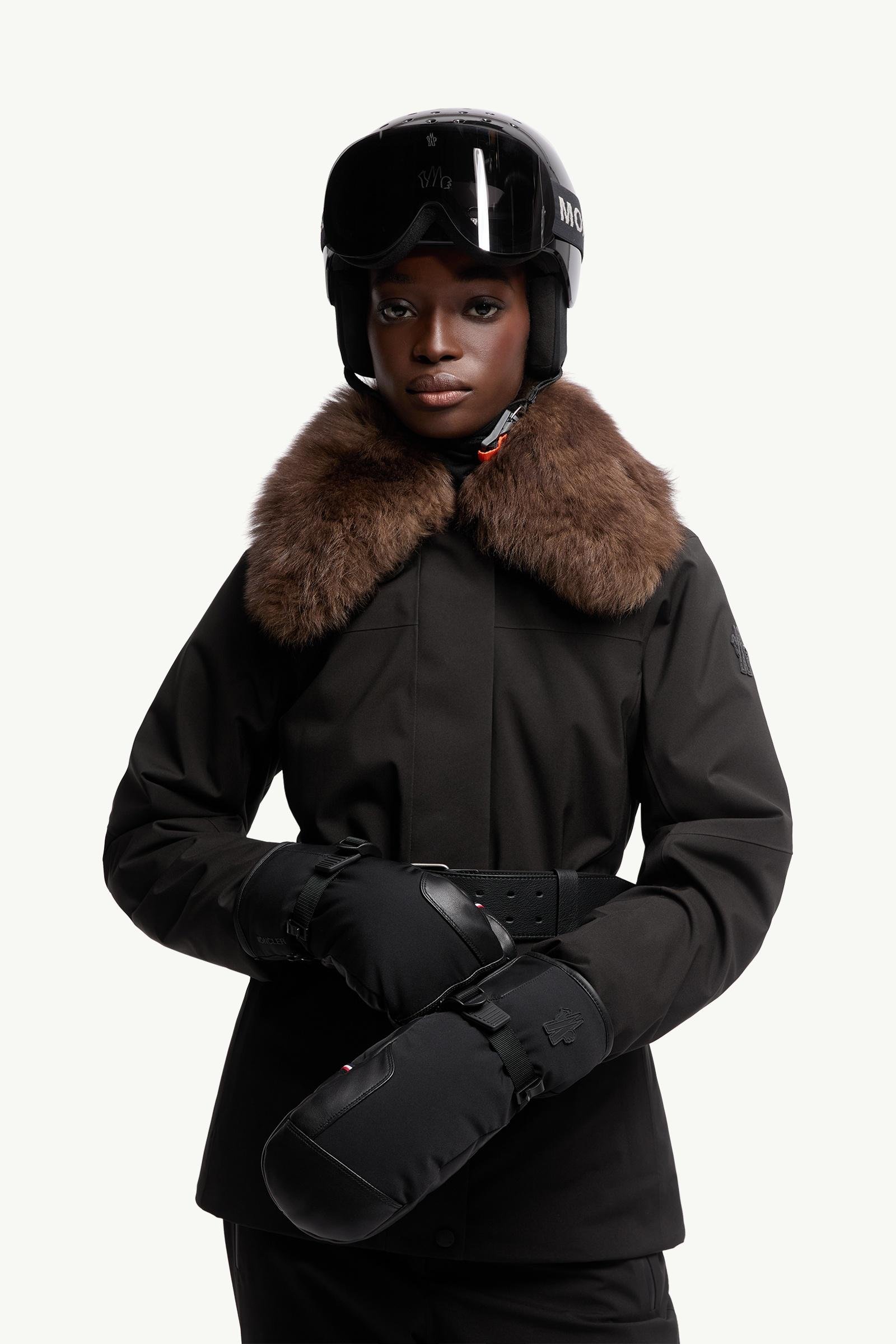 Alternative view of Padded Gloves