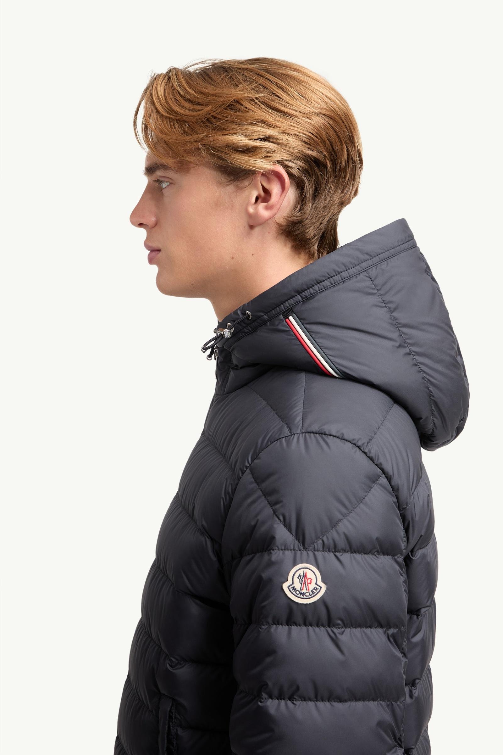 Alternative view of Vermeille Hooded Short Down Jacket