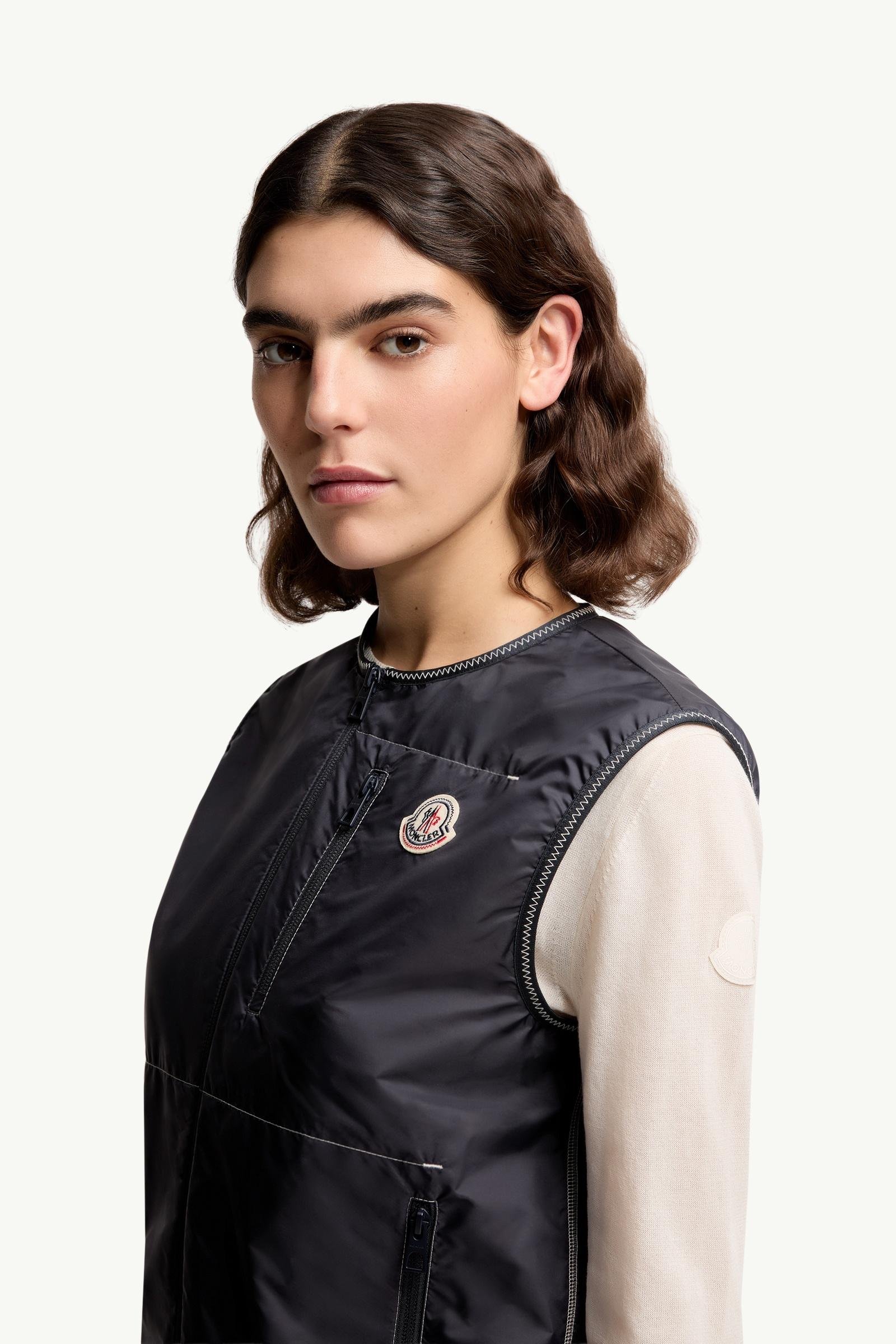 Alternative view of Alshain Gilet