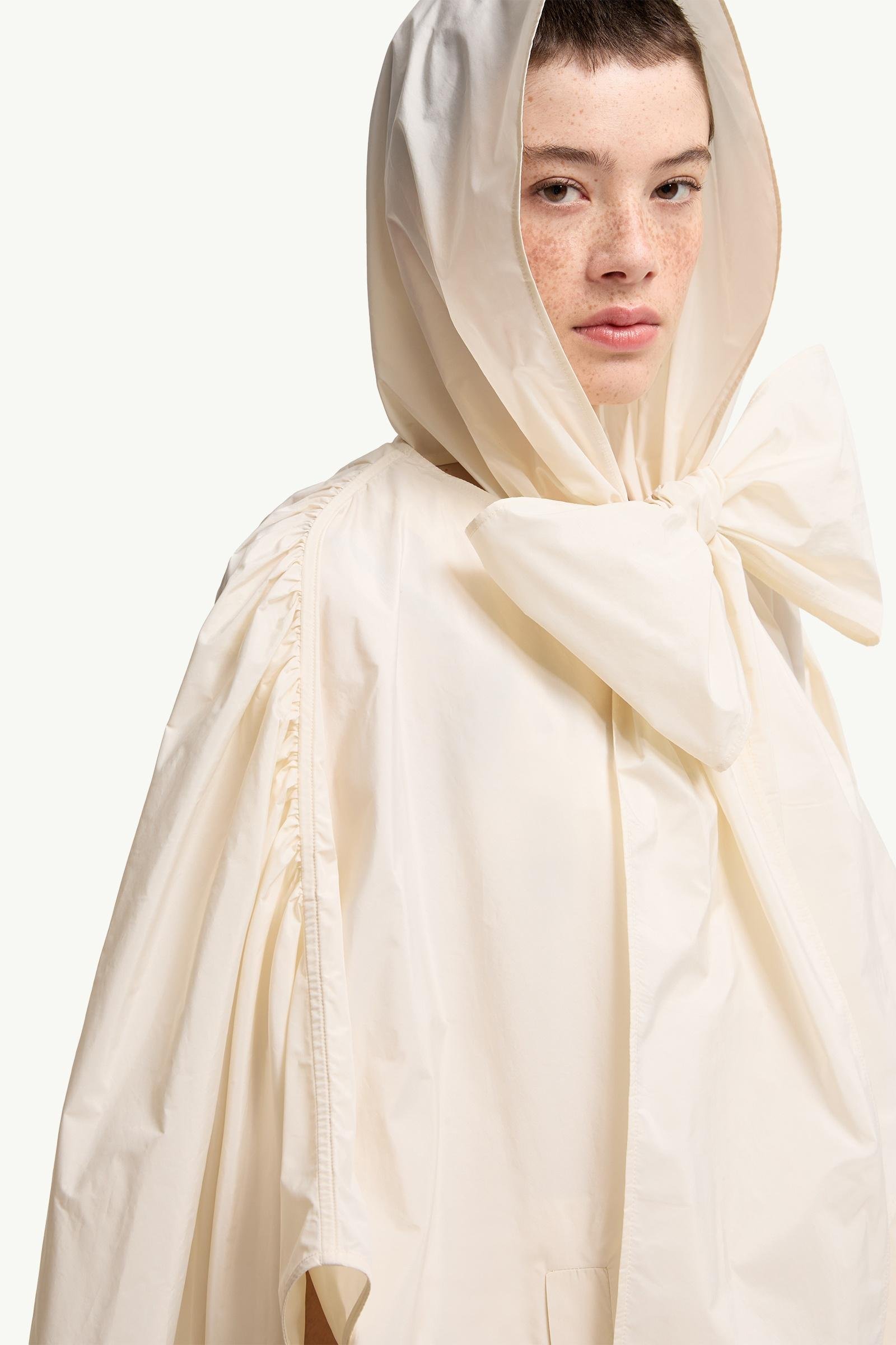 Lightweight Taffeta Cape - 图片 6