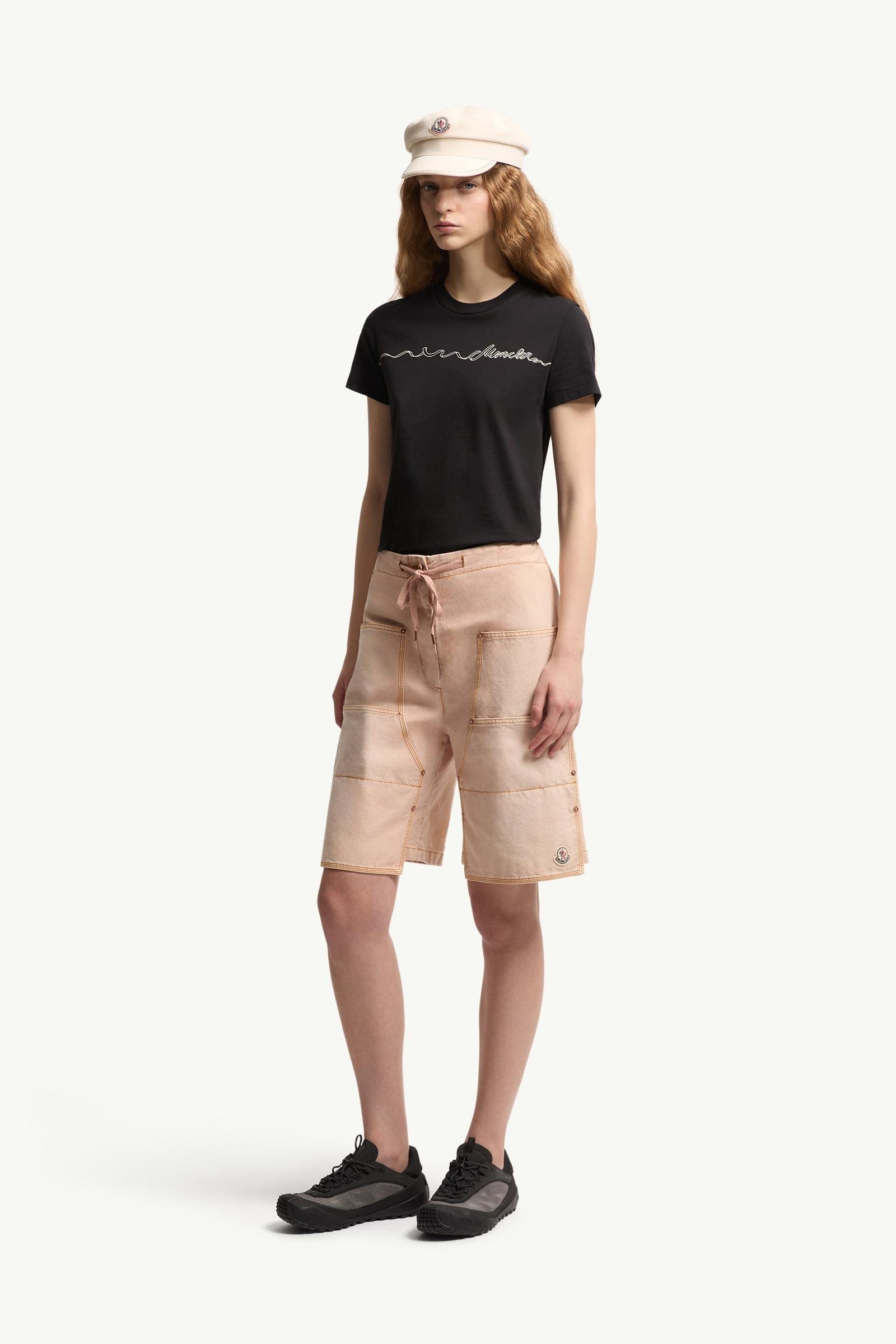 Ribbon Logo Cotton T-Shirt