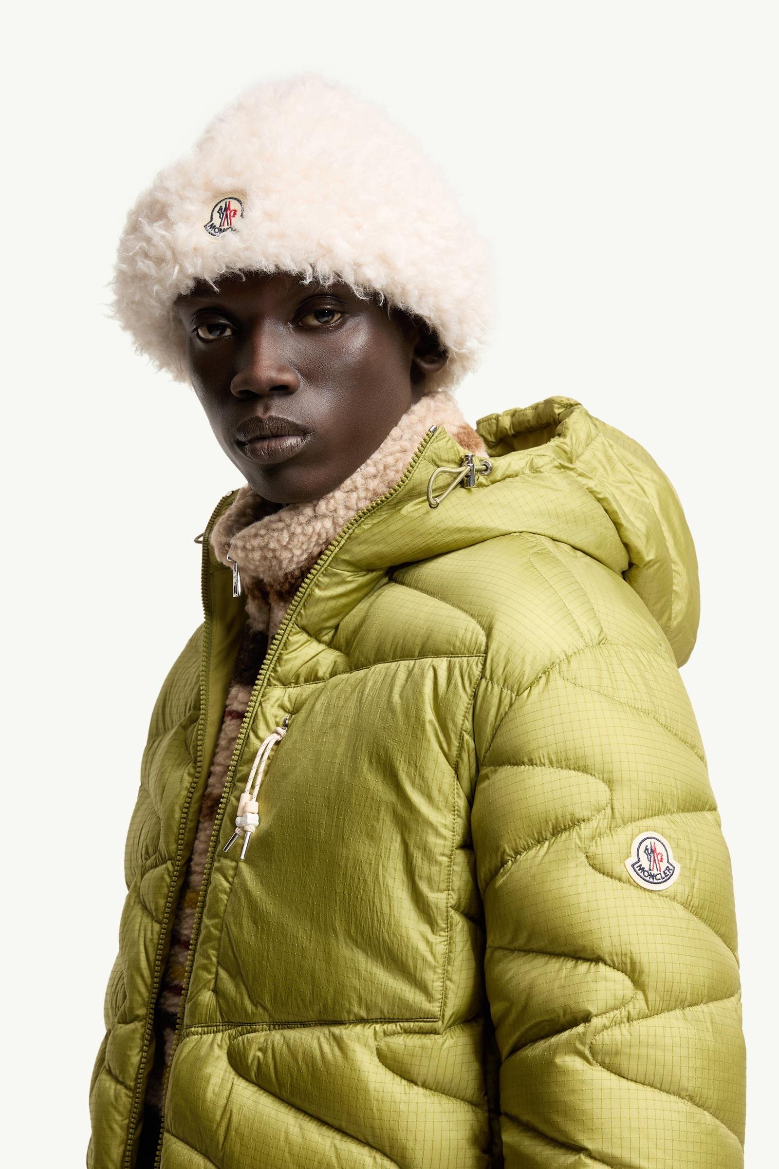 Alternative view of Tidone Hooded Wave Quilted Short Down Jacket