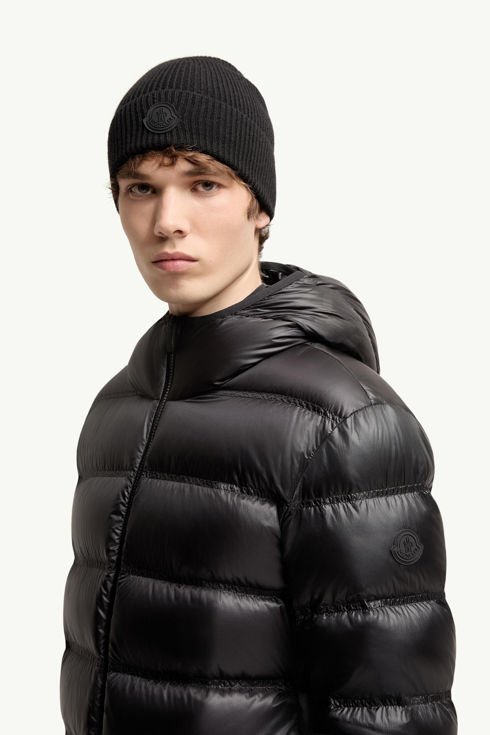 Alternative view of Guadiana Hooded Down Jacket