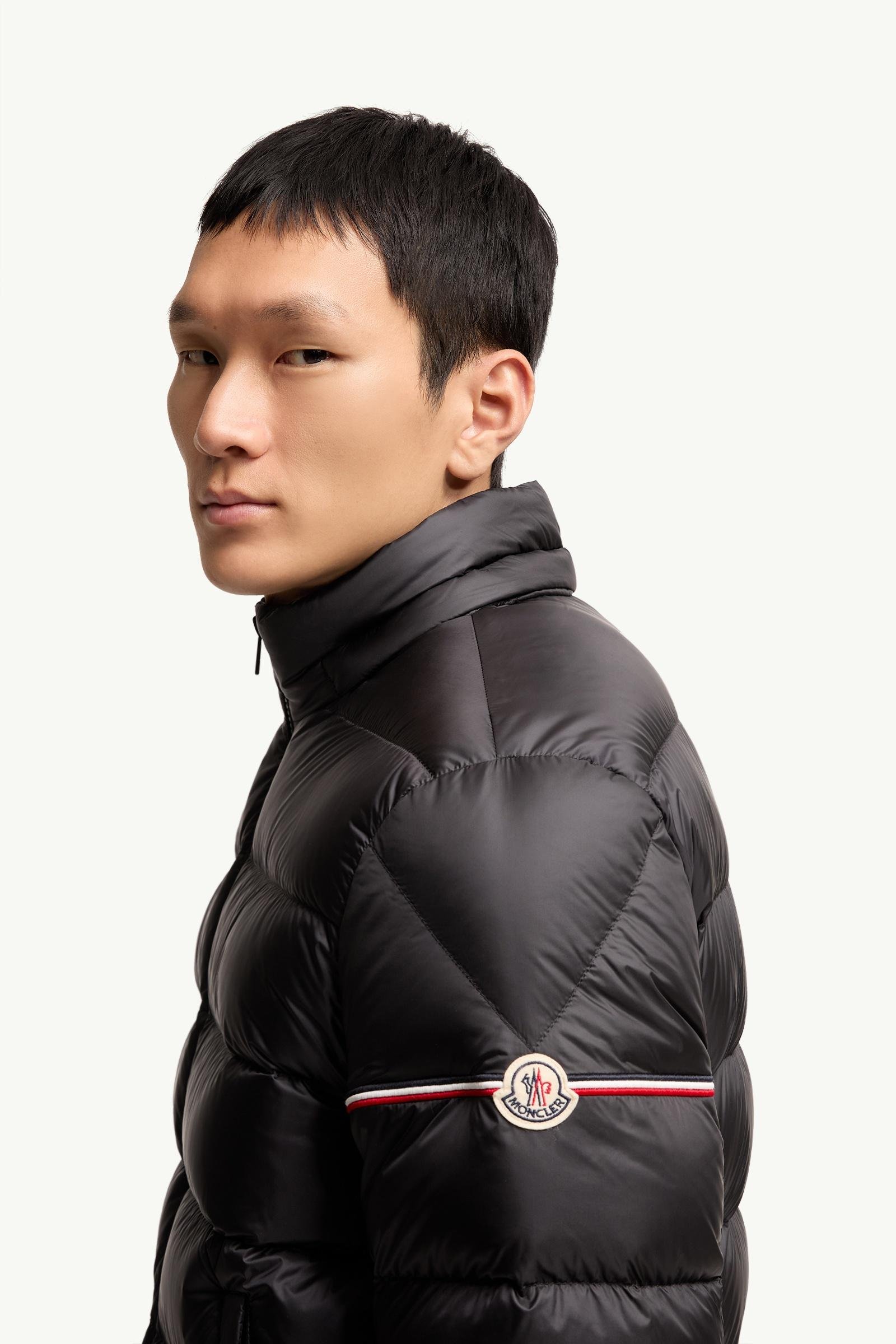 Alternative view of Ravenlock Hooded Short Down Jacket