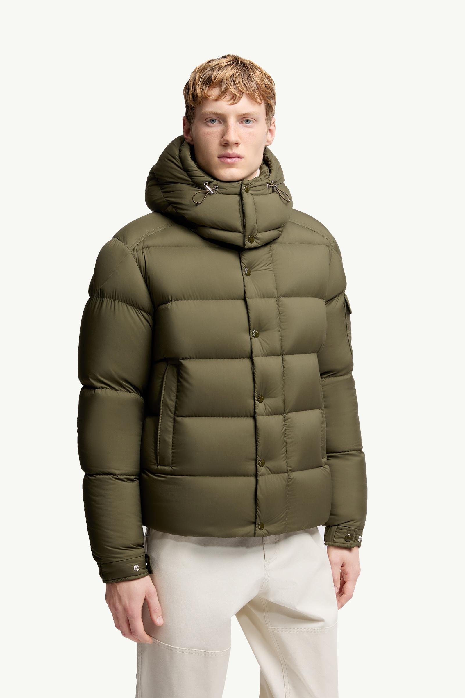Moncler Maya 70 Hooded Short Down Jacket - 图片 4
