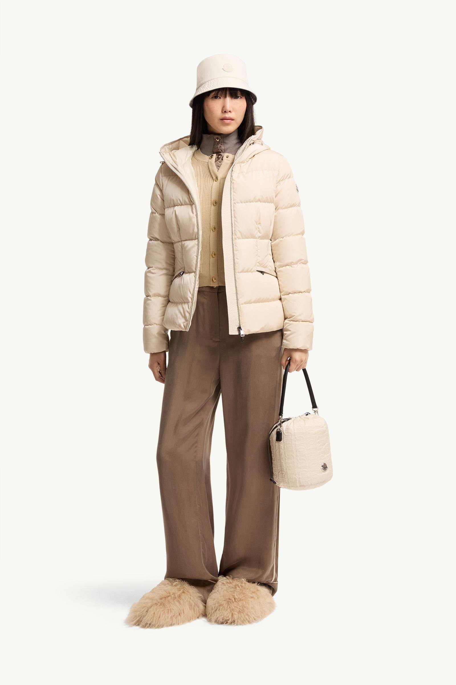 Avoce Hooded Short Down Jacket