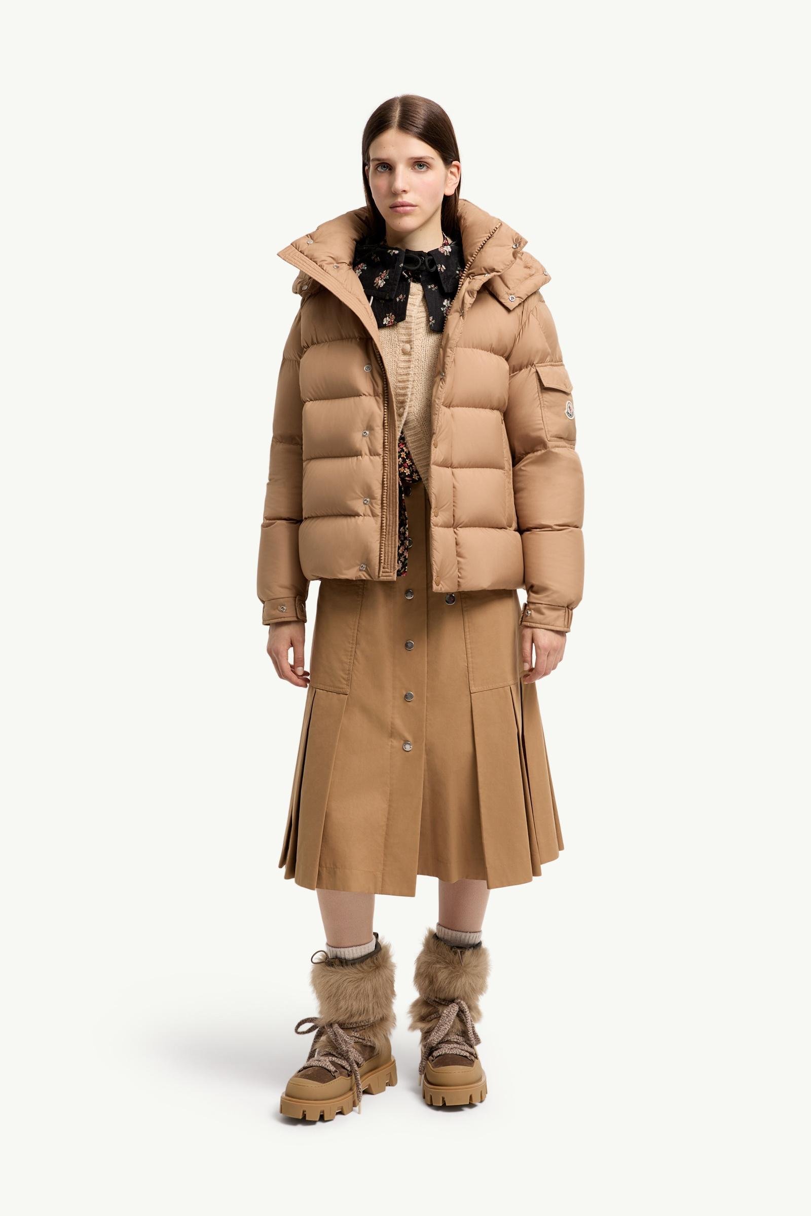 Moncler Maya 70 Hooded Short Down Jacket