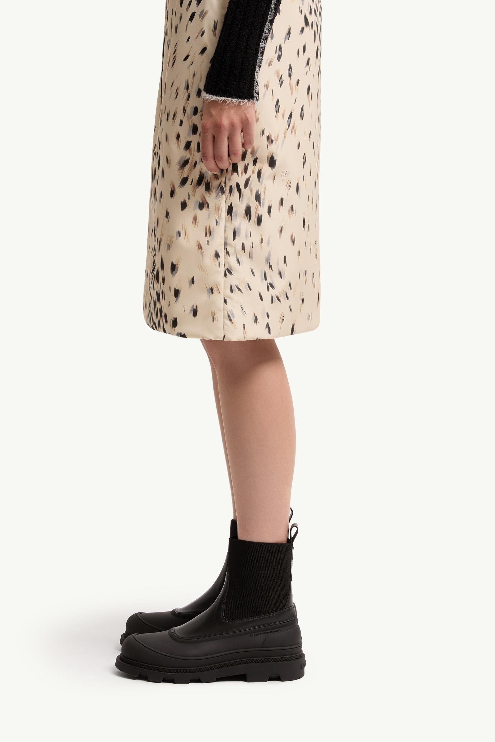 Alternative view of Animalier Print Padded Knee-Length Skirt