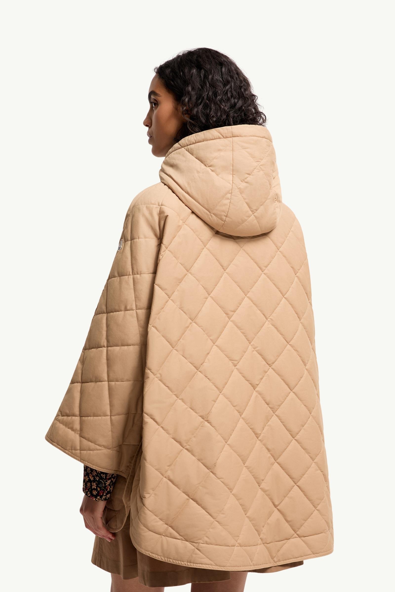 Diamond-Quilted Hooded Cape - 图片 5