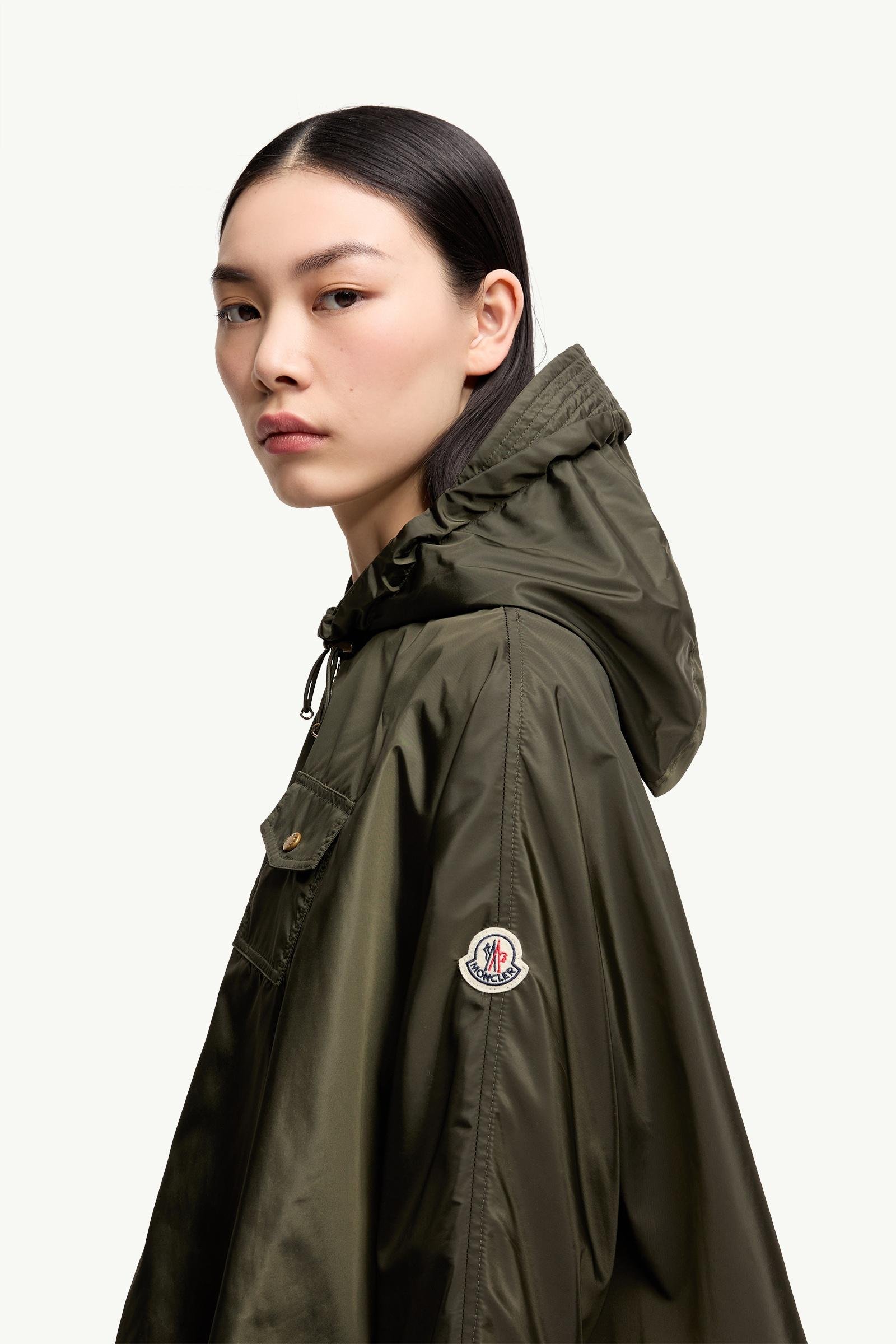 Hooded Cape - 图片 2