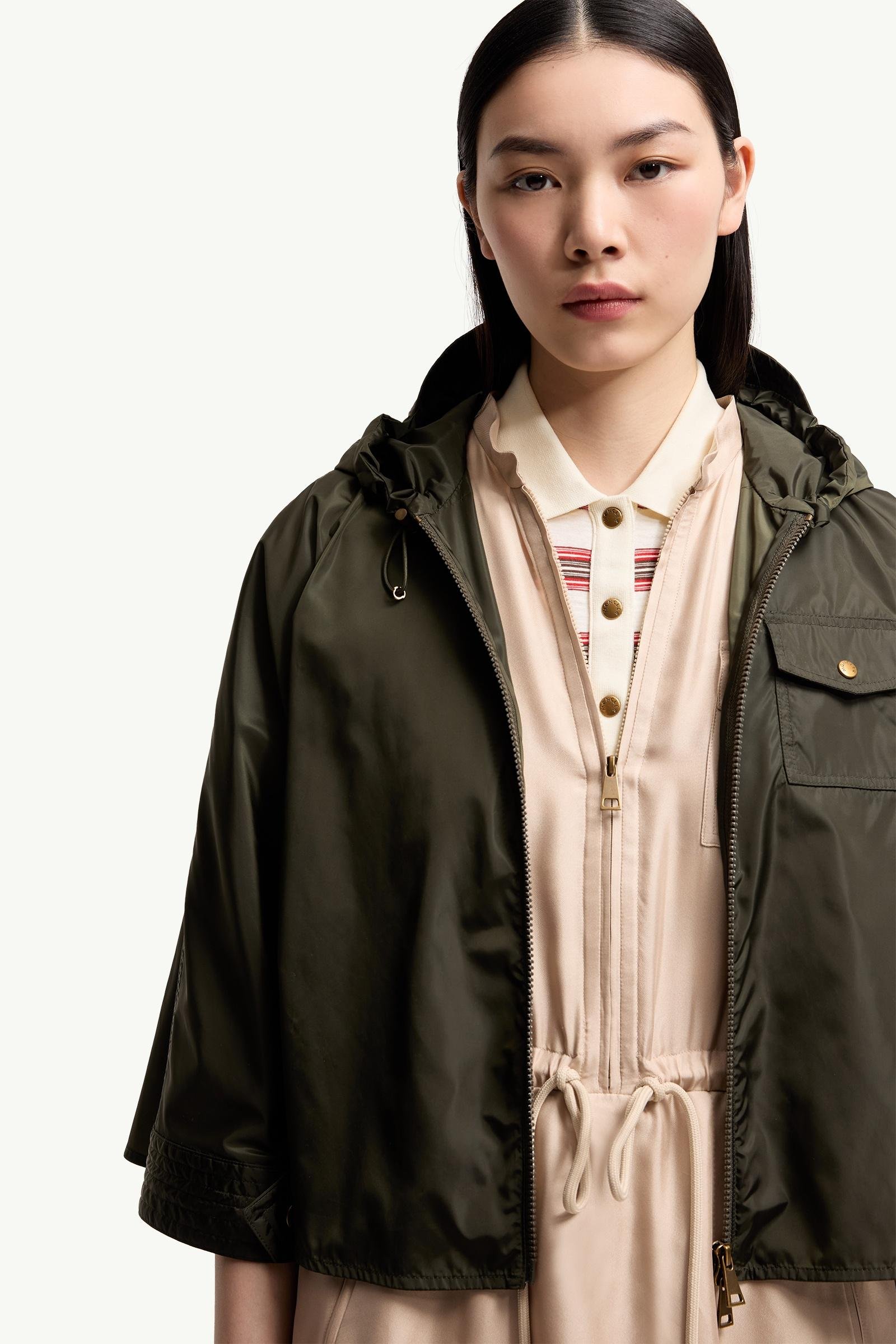 Hooded Cape - 图片 7