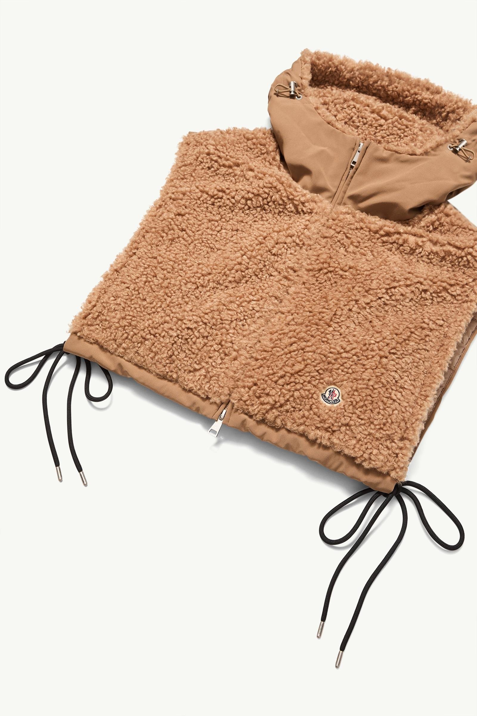 Teddy Fleece Hooded Padded Bib - 图片 3