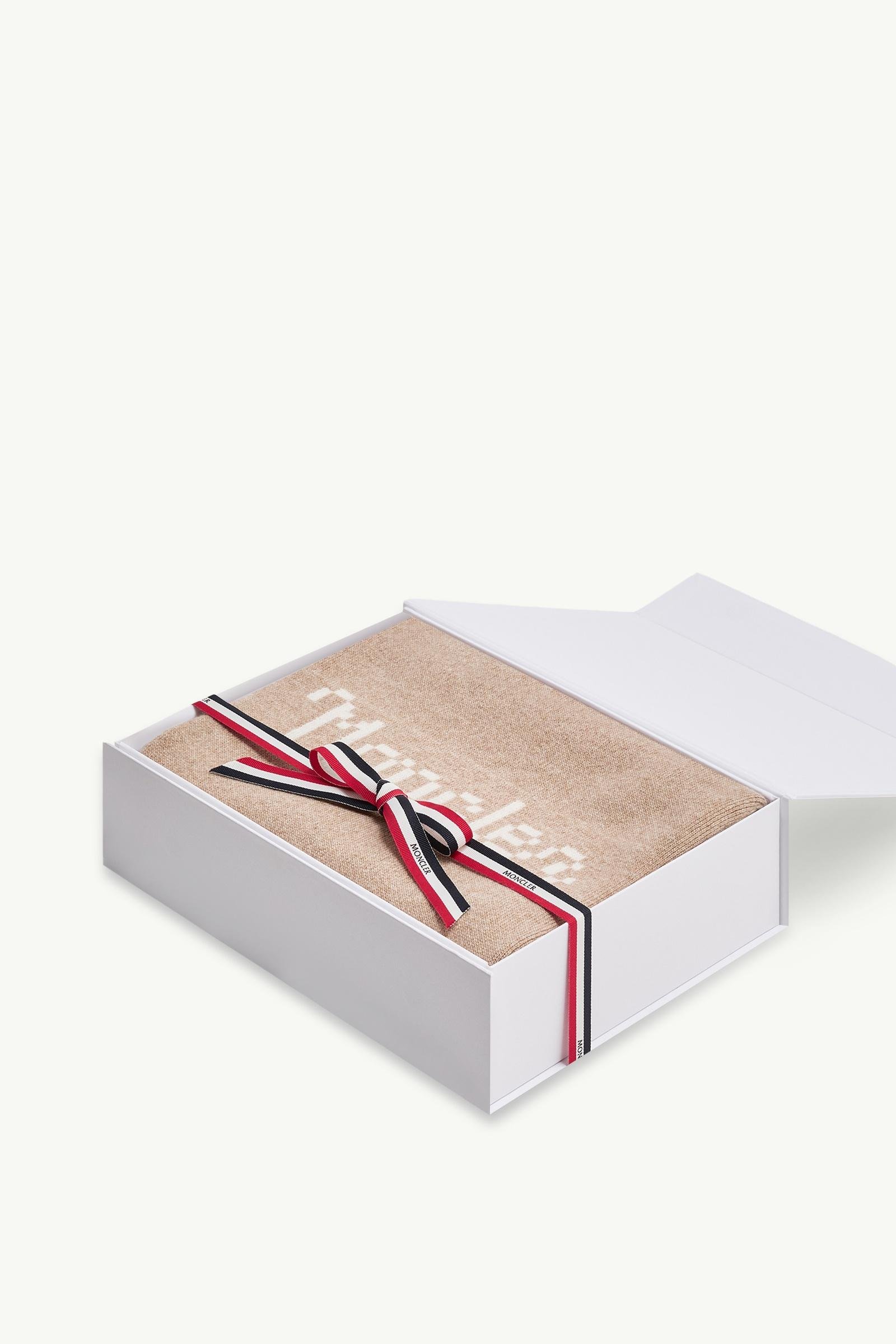 Alternative view of Wool & Cashmere Blanket with Gift Box