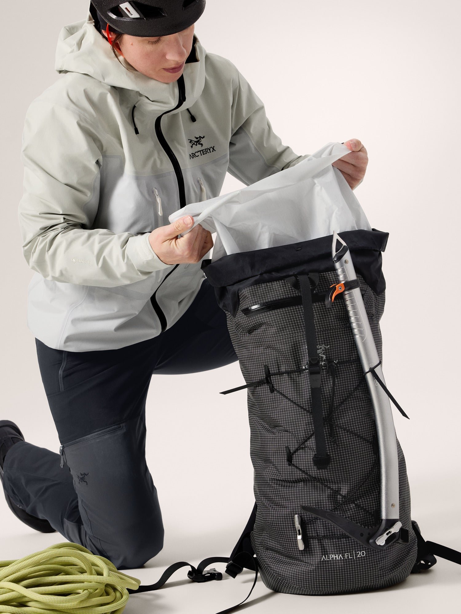 Alternative view of Alpha FL 20 Backpack