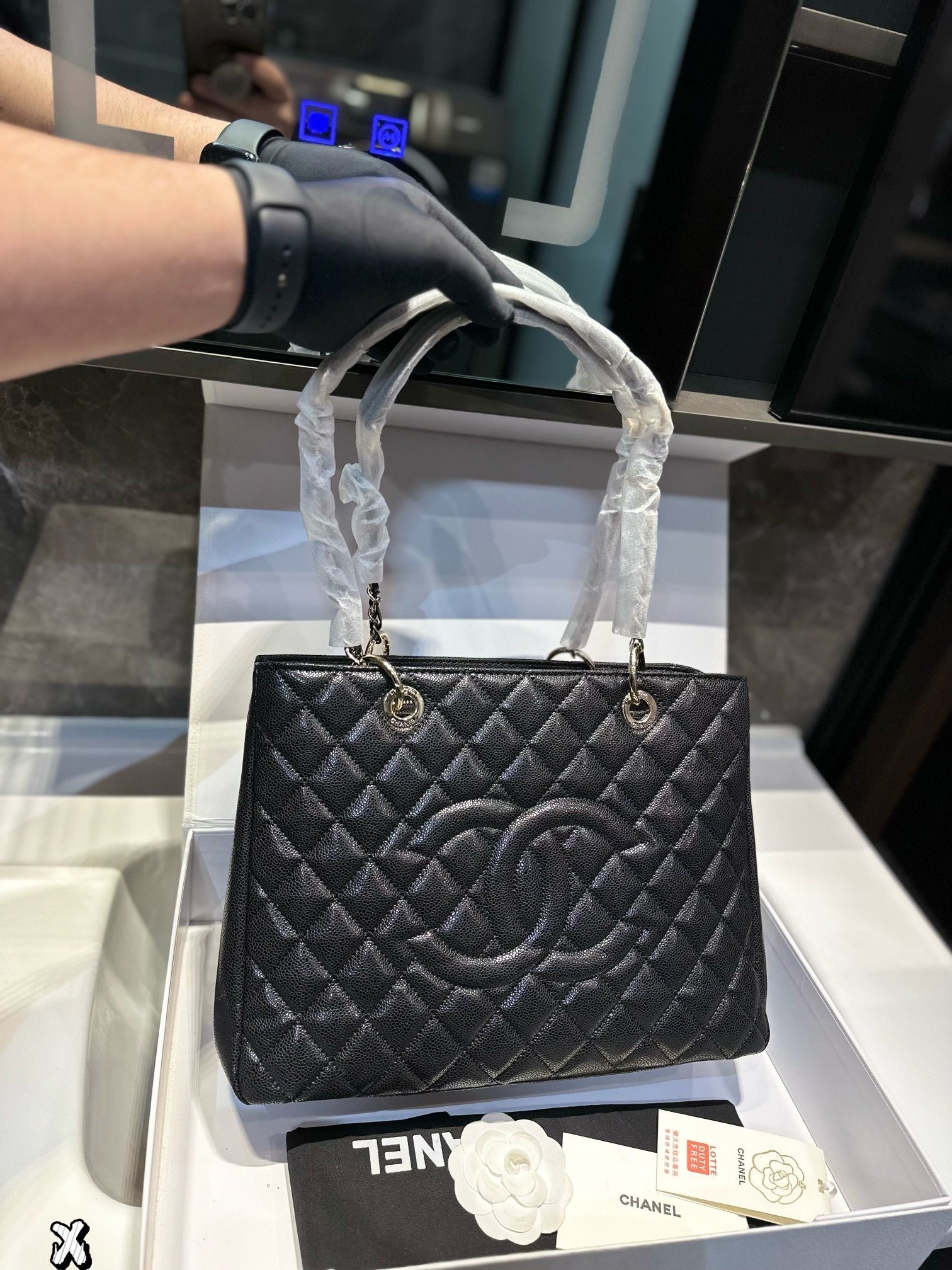 Alternative view of Serenityll™ 100158 Luxury Bag 33*24cm